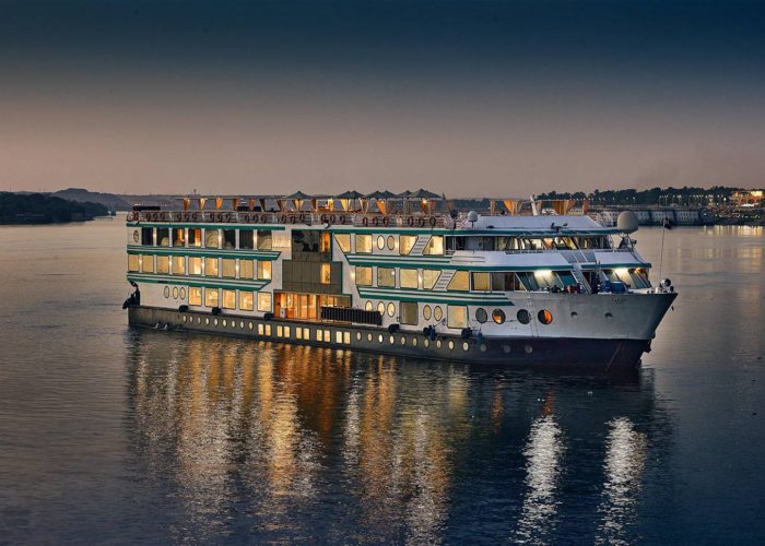 Acamar nile cruise accessible