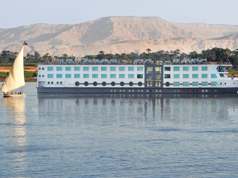 Esplanade nile cruise luxor aswan