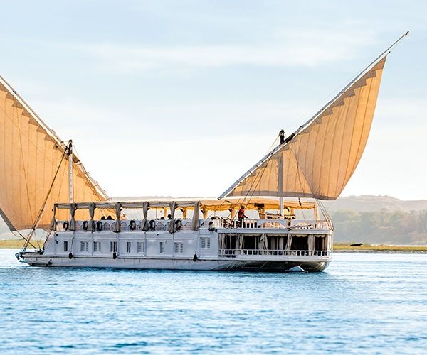 amoura boat dahabiya cruise