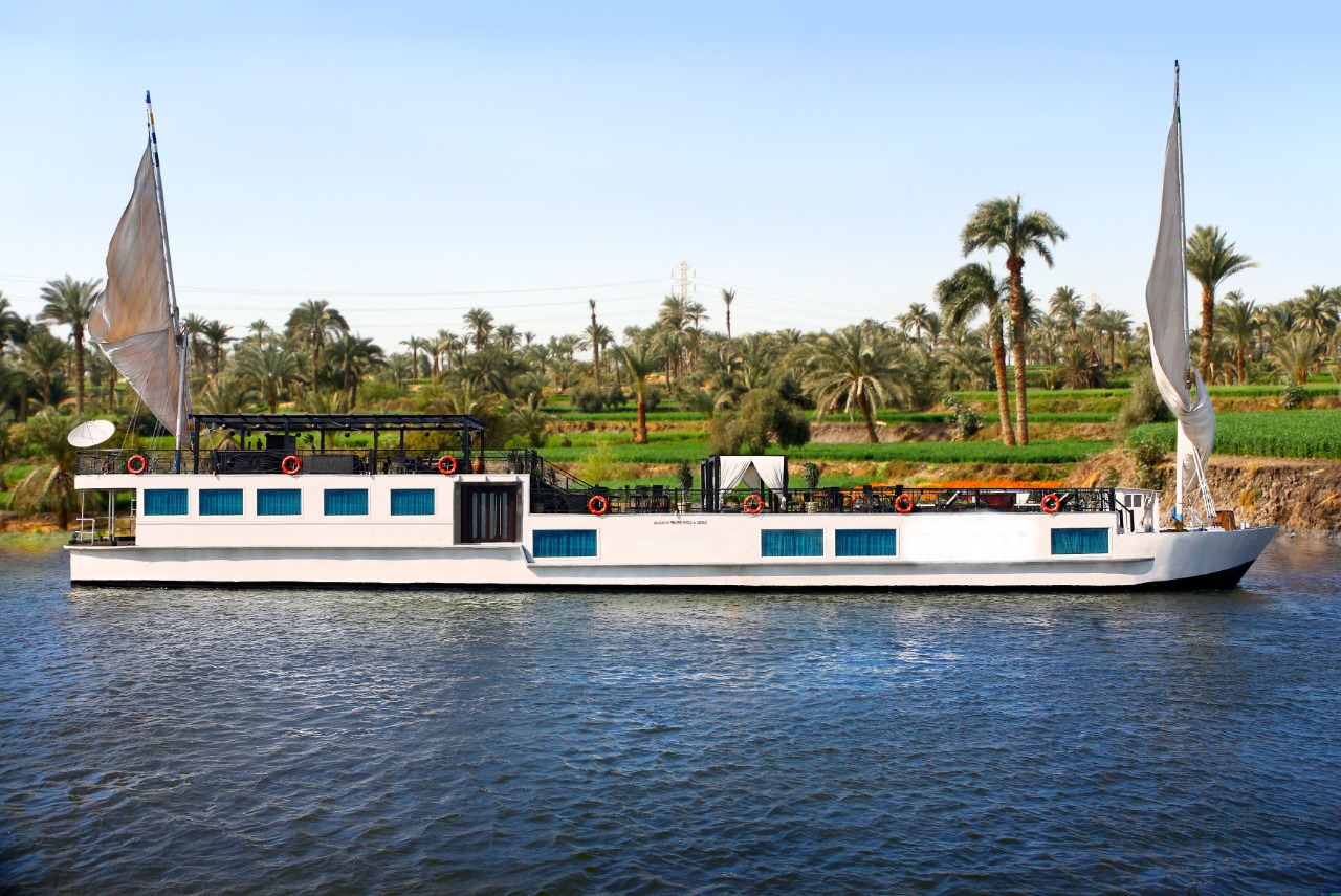 merit dahabiya nile cruise