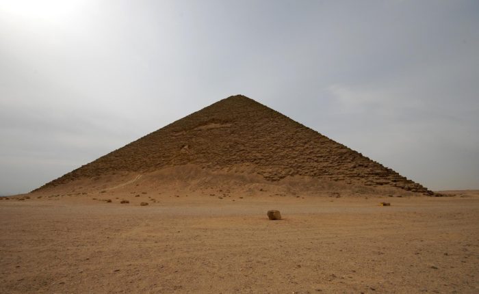 Day trip to giza pyramids and dahshur